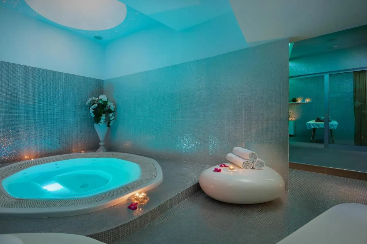 Hotel Luxe Split 4*,  Croatia