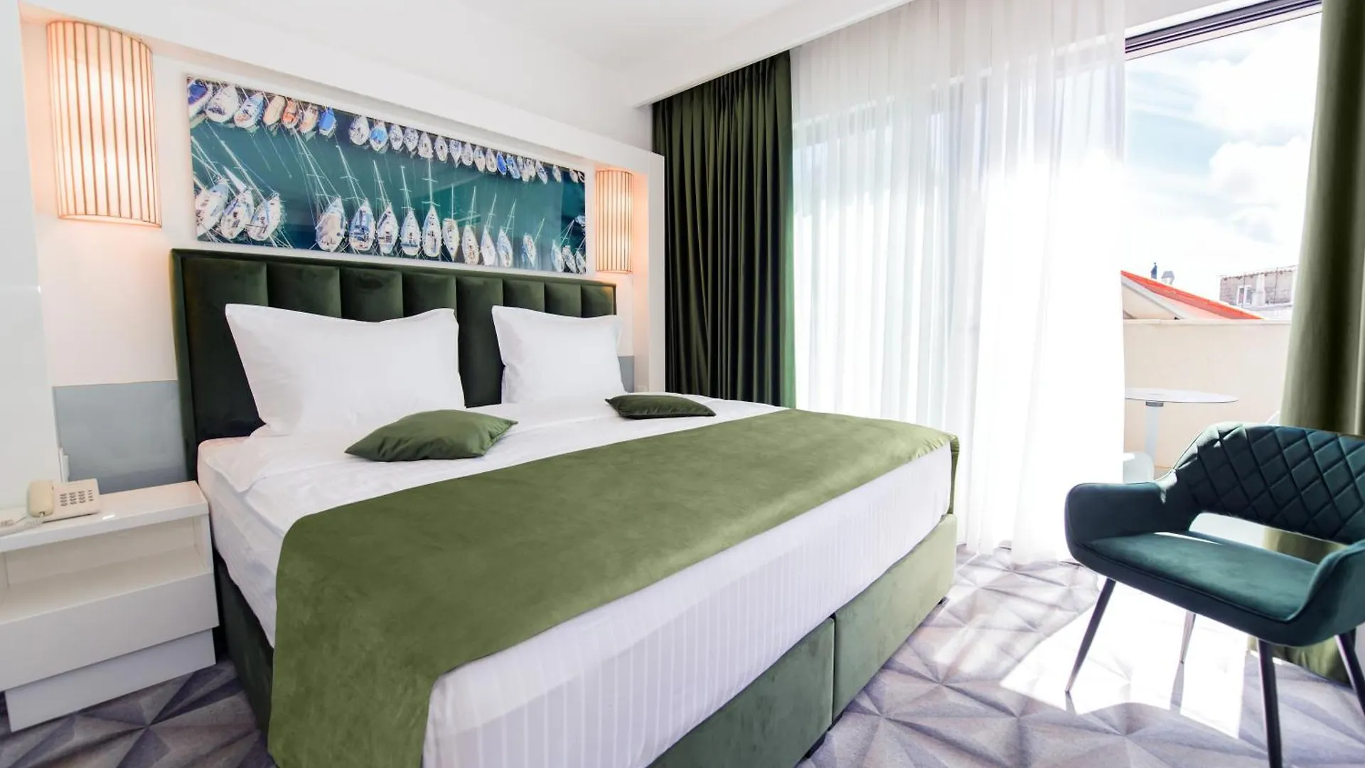Hotel Luxe Split 4*,