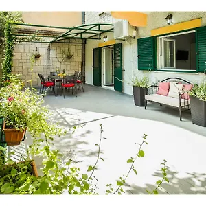 Spaladium - Center Apartment